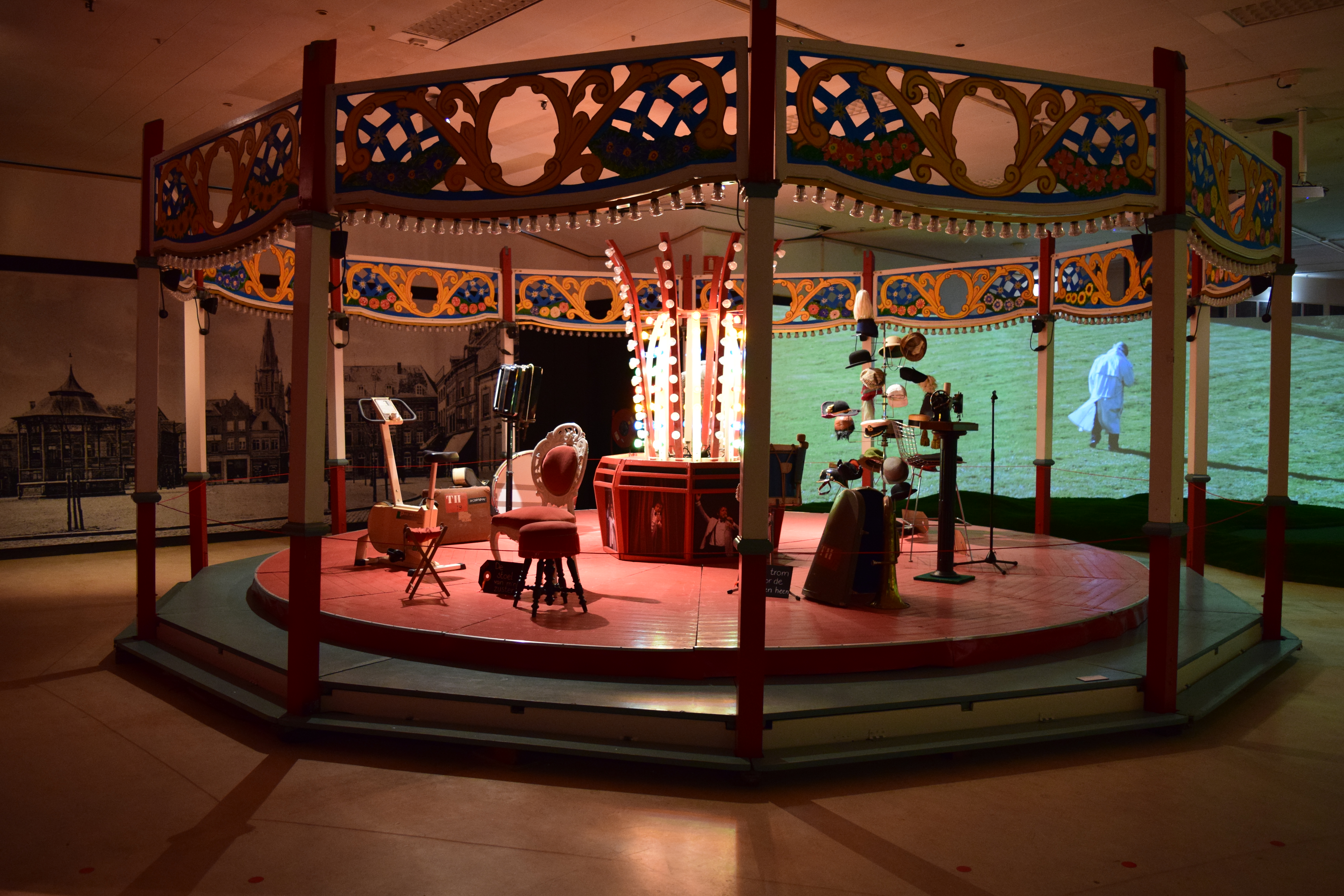 Ausstellung Toon Thuis