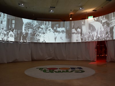 360-Grad-Projektion FOXX AV