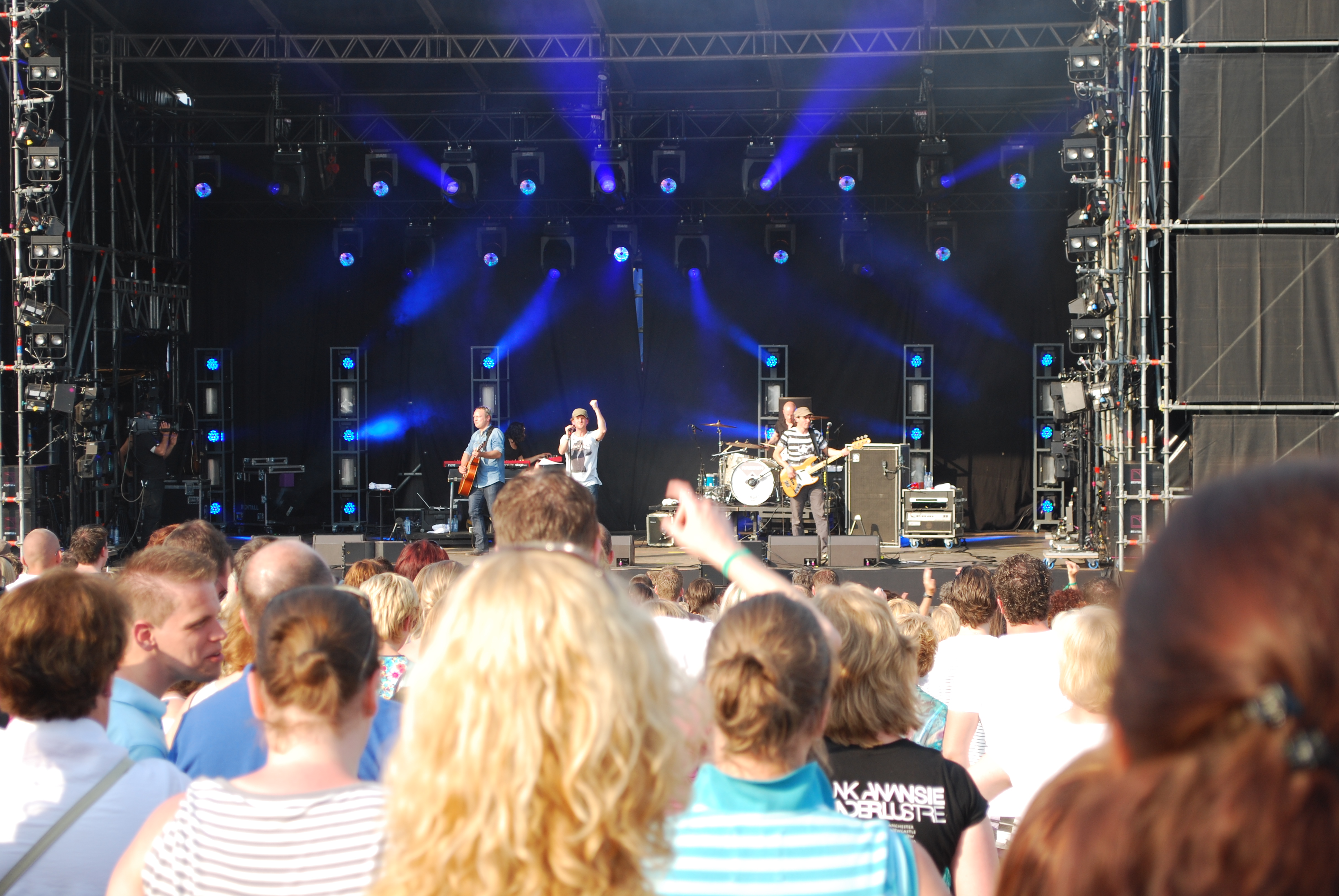 Pop On Top @ Valkenburg - FOXX AV