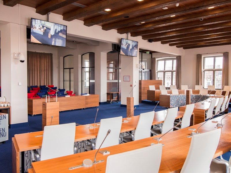 Öffentliche Verwaltung FOXX AV