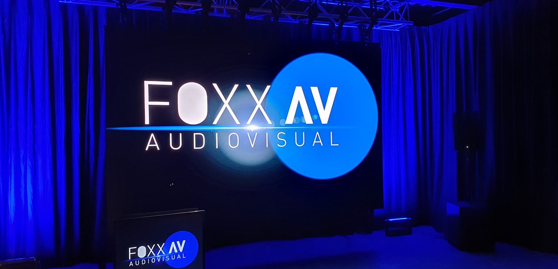 FOXX AV rebranding - LED Bildschirm