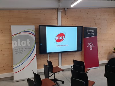 plot Limburg Clevertouch Interactief scherm