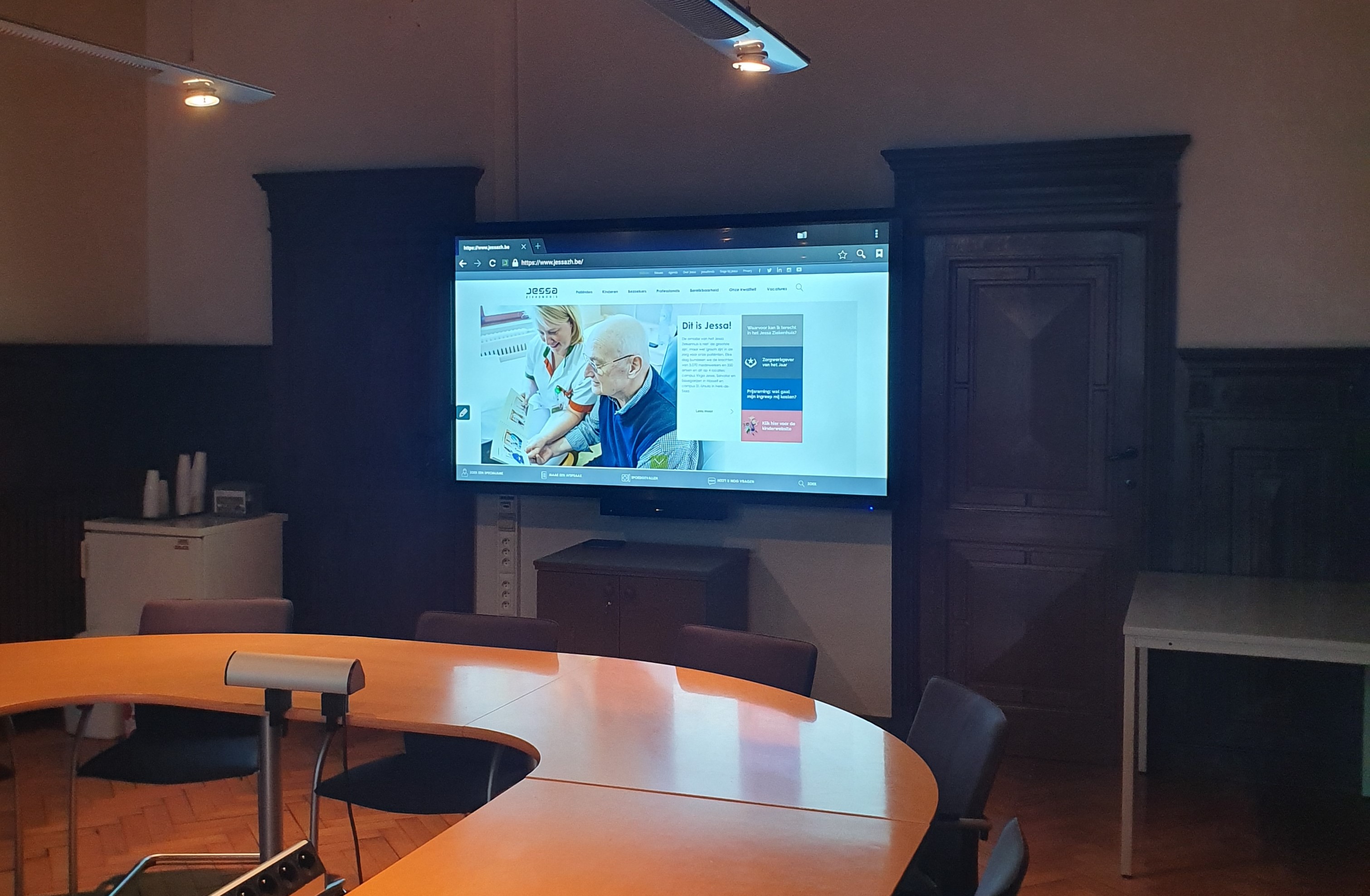 Clevertouch Poly Conference im Jessa Krankenhaus