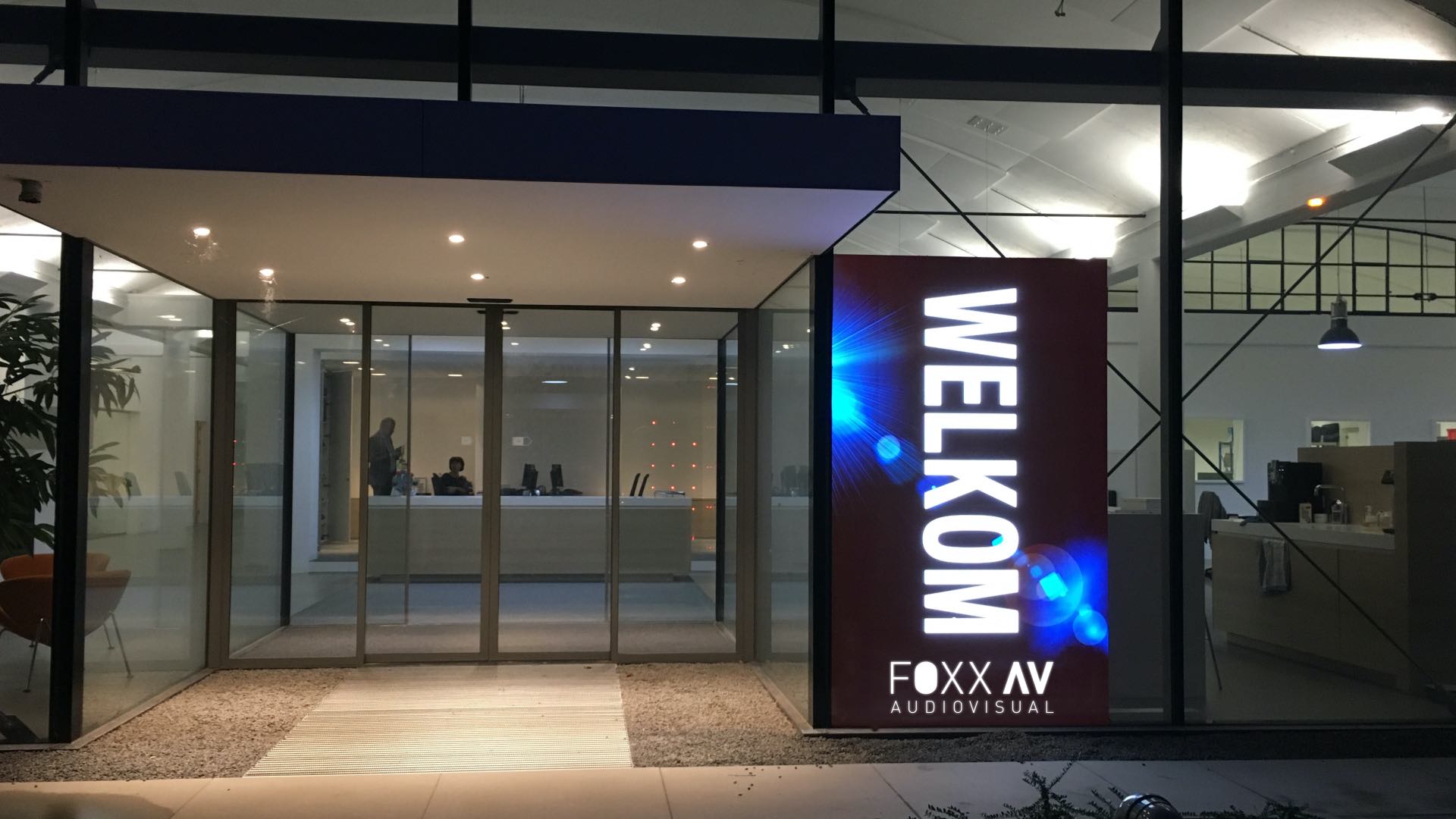 Narrowcasting entree FOXX AV