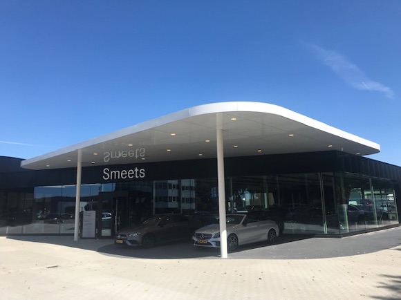 Narrowcasting Smeets Mercedes Venlo by FOXX AV