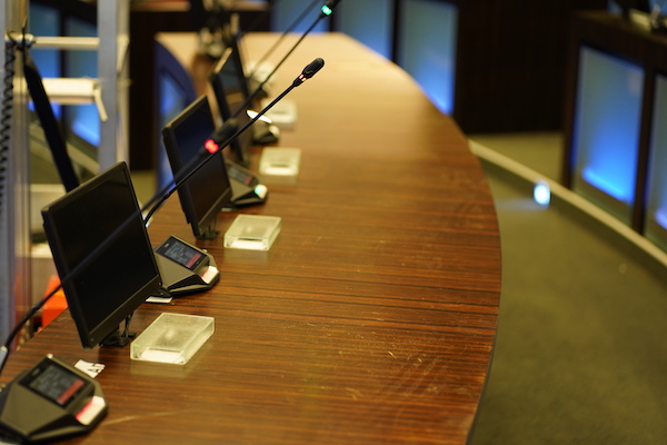 FOXX AV - Roermond raadzaal - AV installatie vernieuwd