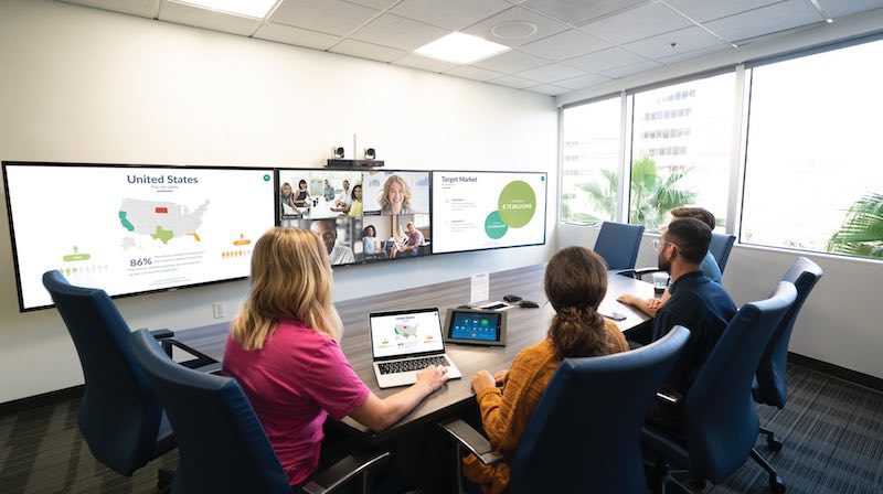 FOXX AV: Flexibel (online) vergaderen op locatie