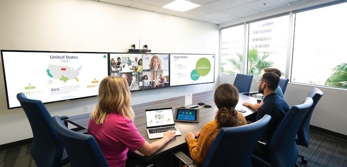 FOXX AV: Flexibles (Online-) Meeting vor Ort