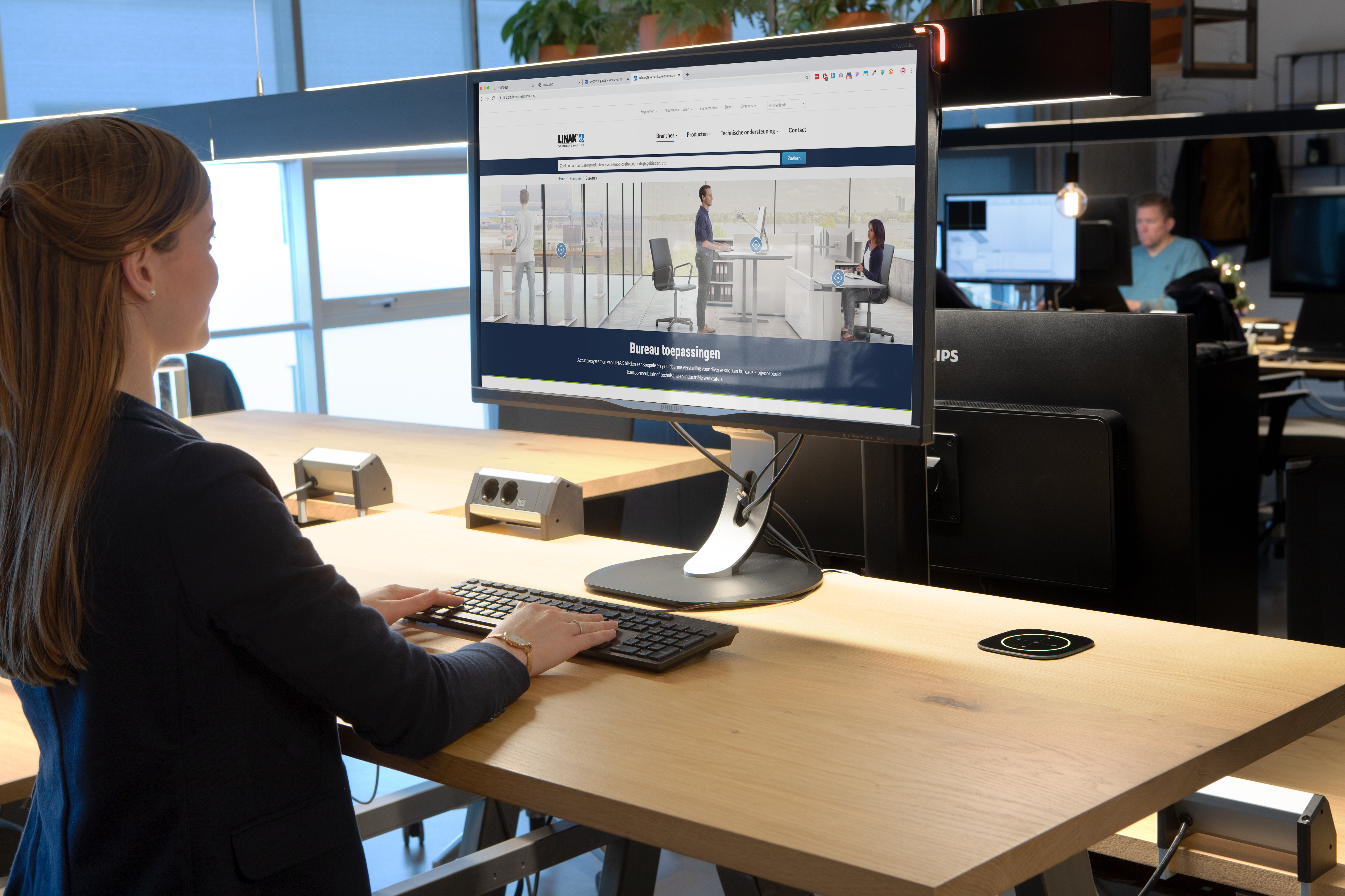 GoBright Work by FOXX AV