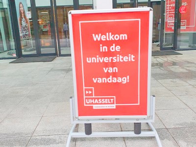 Blended learning op UHasselt - by FOXX AV