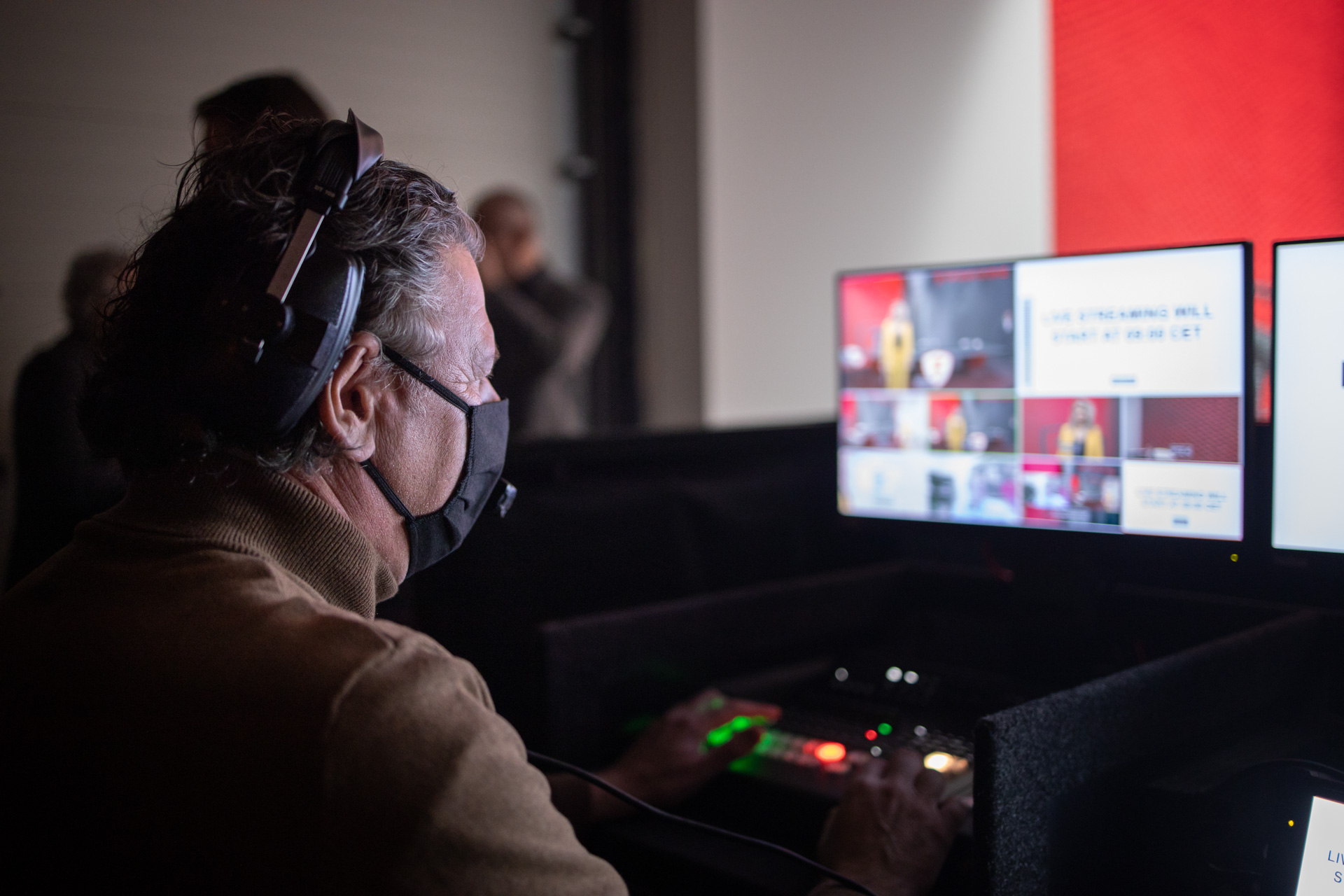 Firestone in NOBOXX by FOXX AV