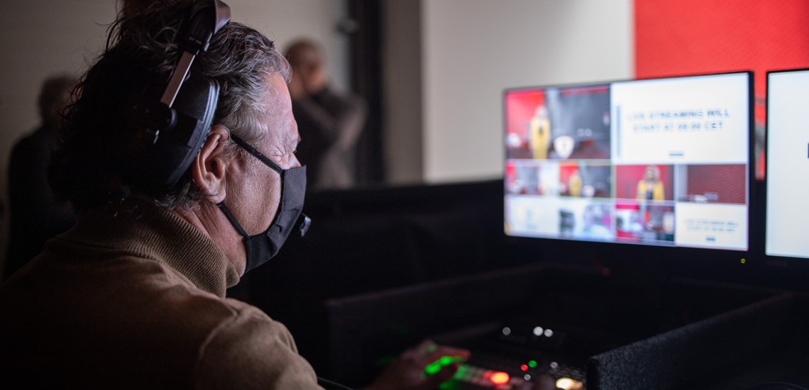 Firestone in NOBOXX by FOXX AV