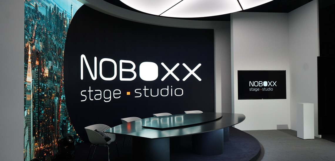 NOBOXX Stage • Studio, voor online events by FOXX AV en CAS Exhibitions
