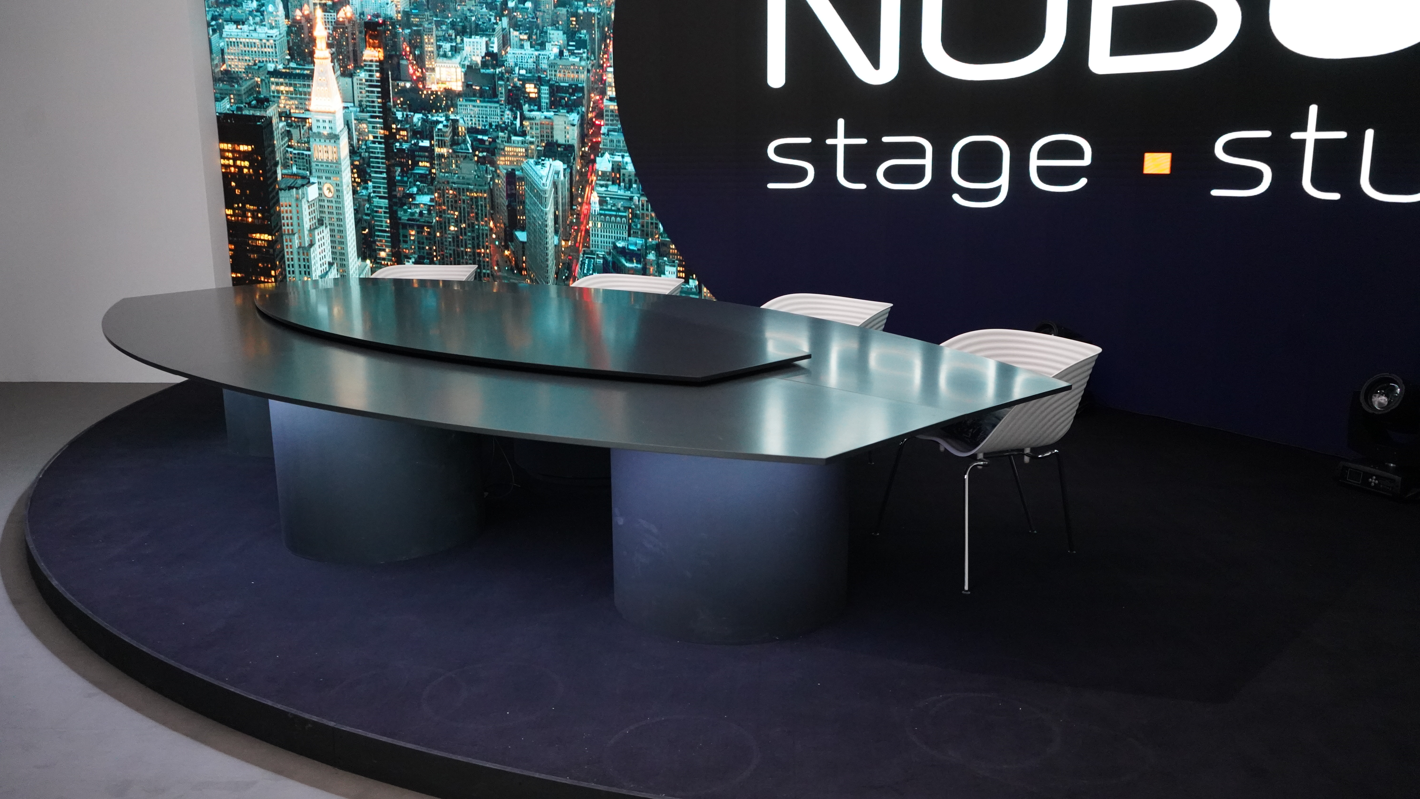 NOBOXX Studio Stage by FOXX AV en CAS Exhibitions