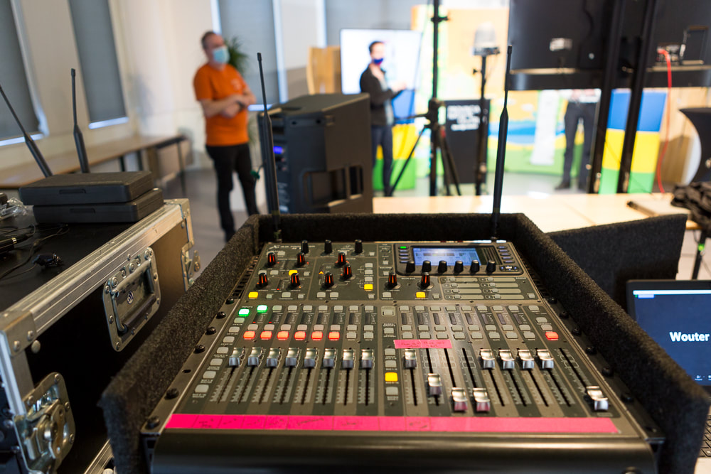 Online-Veranstaltung by FOXX AV