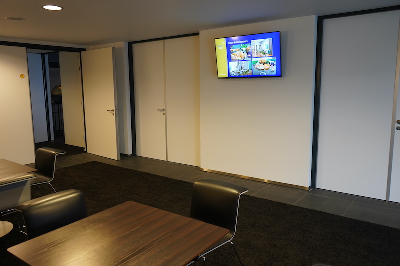 Peusen uitvaart - narrowcasting by FOXX AV