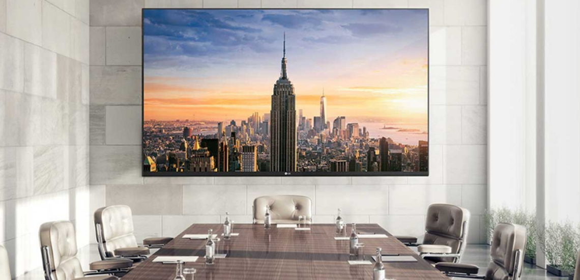 LG 136" All-in-one LED beeldscherm. Nu bij FOXX AV.