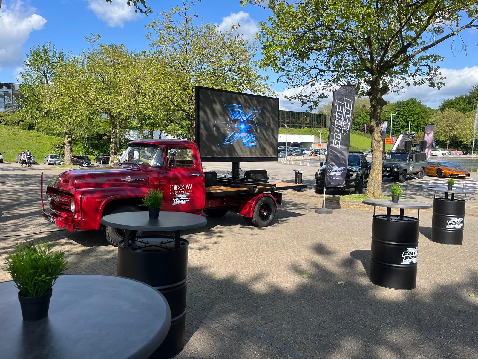 FOXX AV - LED Bildschirm